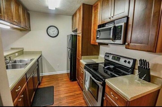 Foto del edificio - 2525 Hartsfield Rd