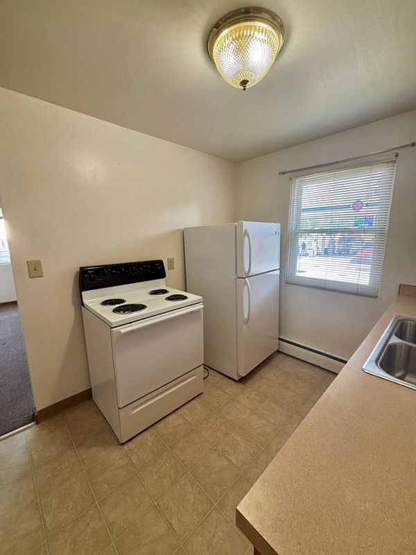 Foto del edificio - 5333 Broadway-Apartment 1 Broadway