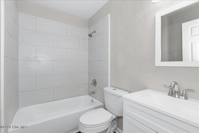 Building Photo - 2114 Vandivere Rd