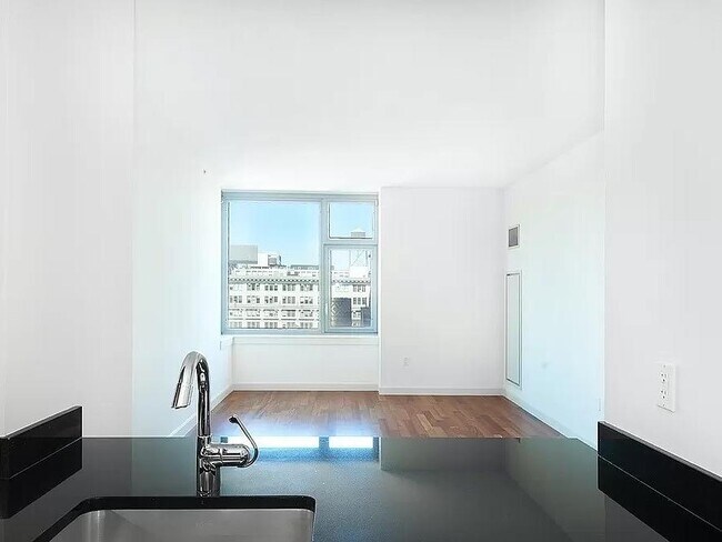 Foto del edificio - 100 Jay St