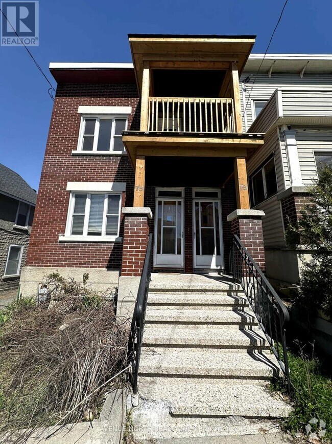 Building Photo - 73 Poplar St