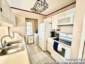 Building Photo - 8633 Datapoint Dr