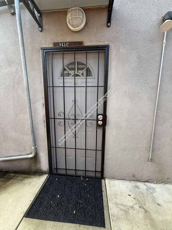 Photo - 943 53rd St Apartment