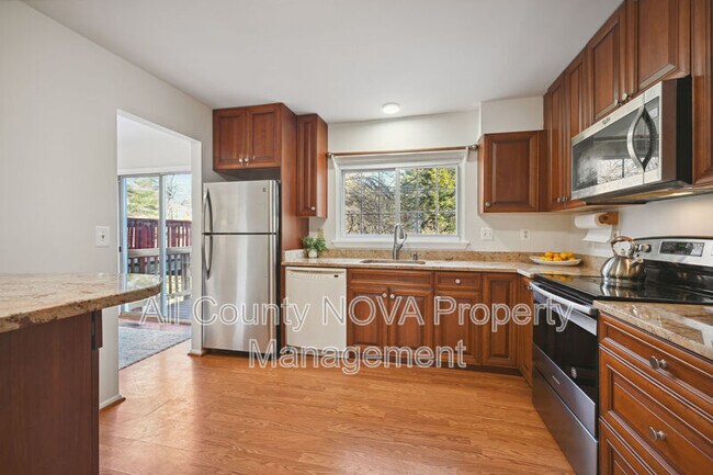 Foto del edificio - 12923 Kitchen House Way