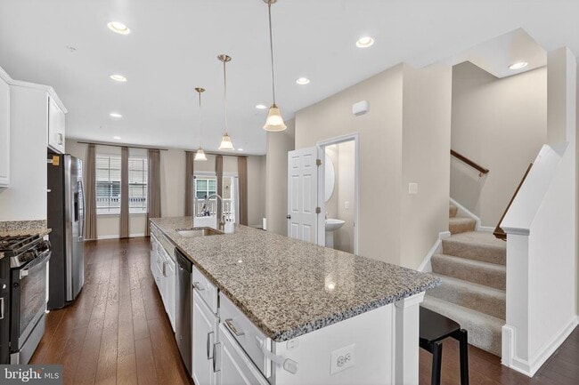 Foto del edificio - 7503 Grey Rock Ln