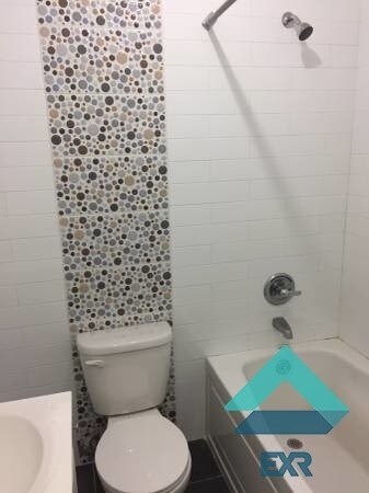 Foto del edificio - 843 Kent Ave