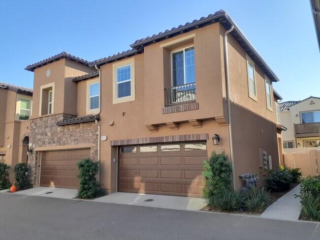 Exterior - 3239 Crecida Way
