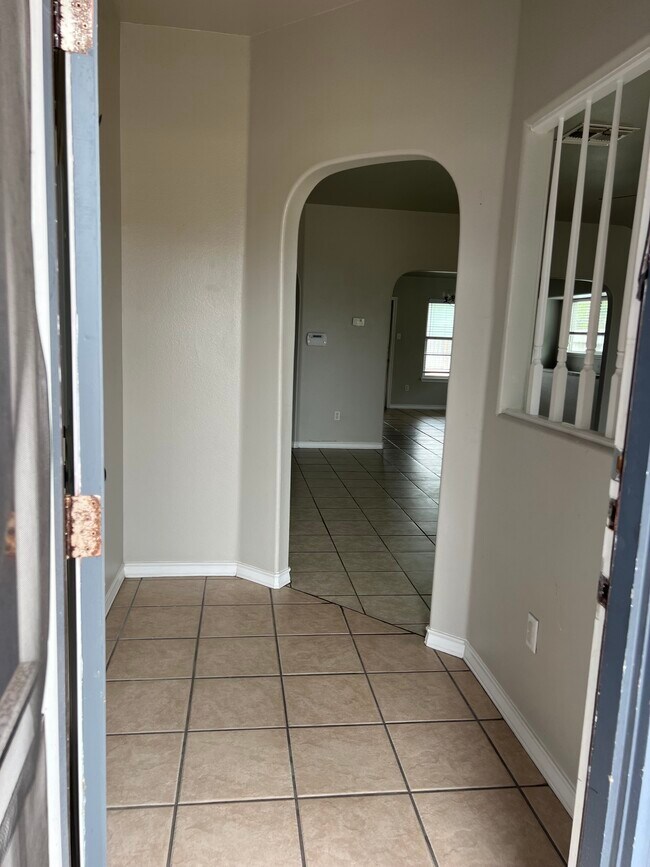 Foto del edificio - 13962 Jibstay St