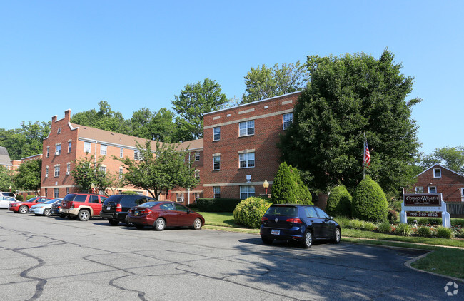 Commonwealth Apartments Alexandria Va