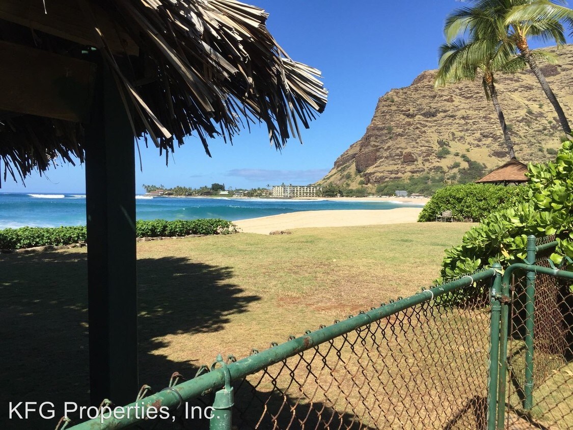 84-525 Upena St, Waianae, HI 96792 - House Rental in Waianae, HI |  Apartments.com
