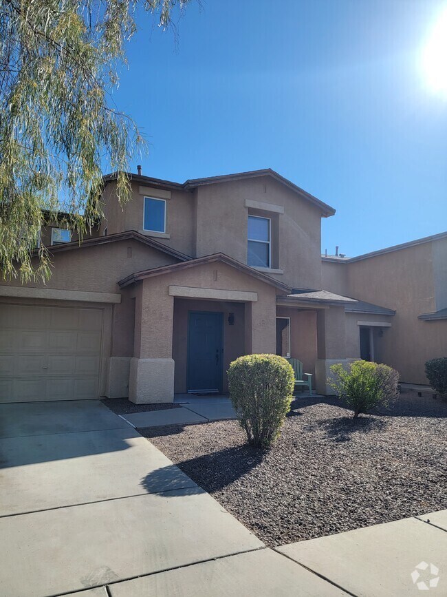 Corazon del Pueblo Houses for Rent with a Garage Tucson, AZ 10