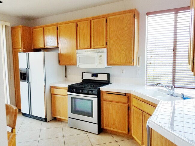 Building Photo - 10698 Eglantine Ct