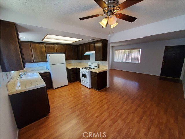 Building Photo - 6012 Temple City Blvd