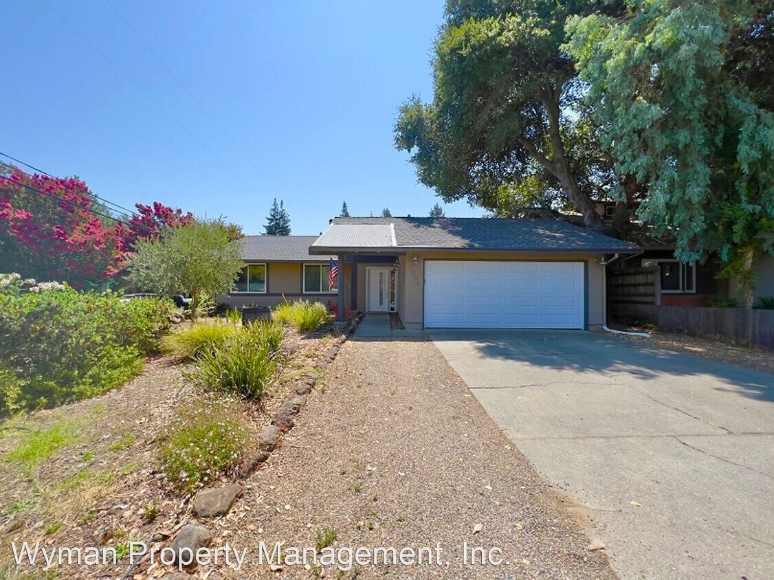 4 br, 2 bath House 3003 Baywood Lane House Rental in Napa, CA