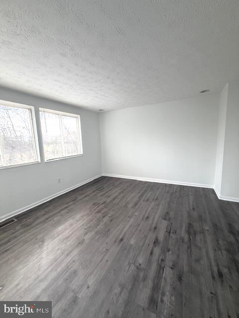 Foto del edificio - 6131 Gardenia Ct