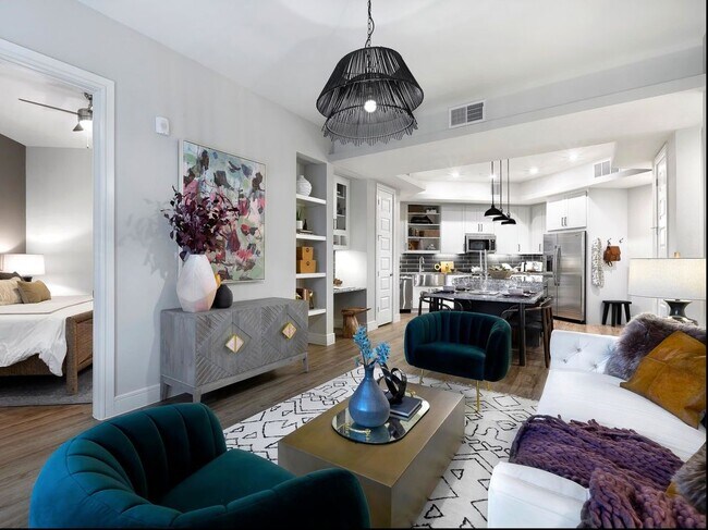 Foto del edificio - 13500 Lyndhurst St