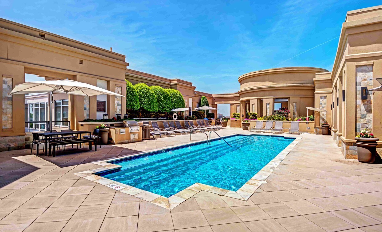 The Residence at SouthPark Rentals Charlotte, NC