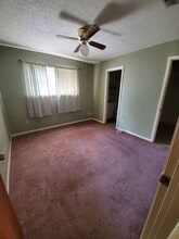 Building Photo - 202 S Willis St