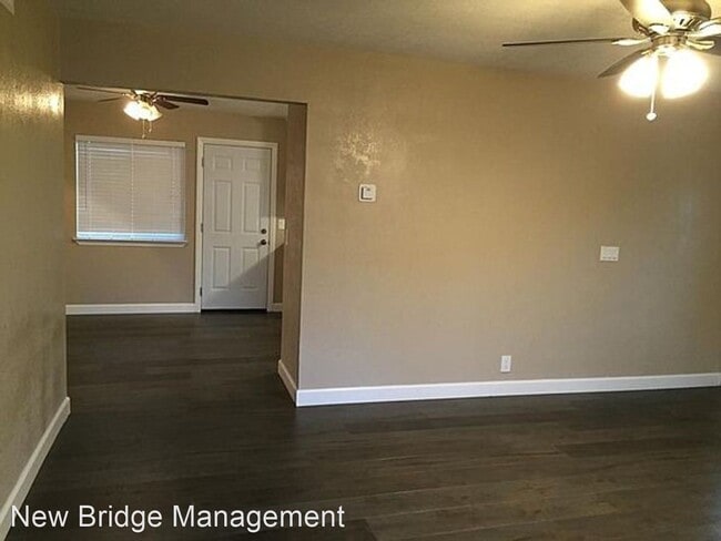 Building Photo - 3 br, 2 bath House - 1690 Berrywood Drive
