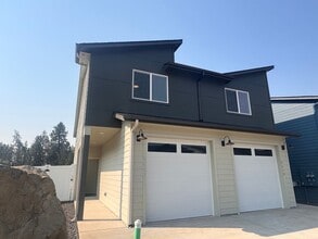 Building Photo - 4417-4419 W 30th Ave