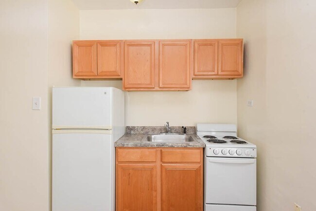 Foto del edificio - 4521 N Malden St