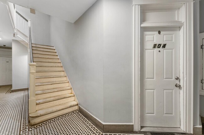 Foto del edificio - 601 Columbia Ave