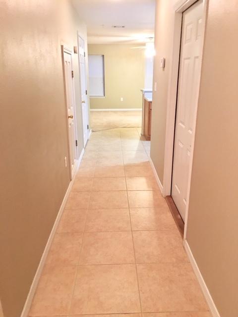 Building Photo - 10 Park Pl SE