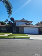 Building Photo - 8022 Mermaid Cir