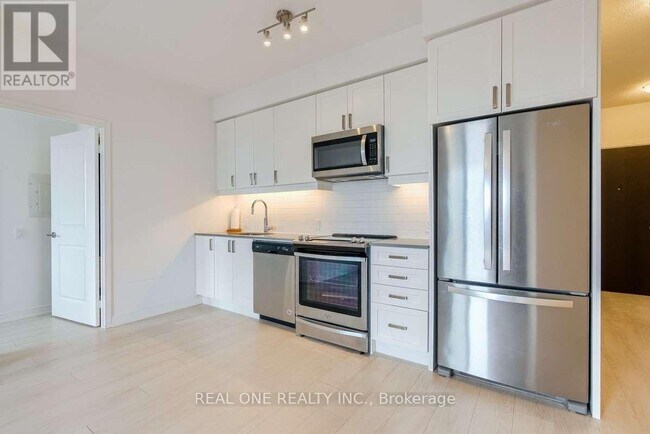 Building Photo - 8-2308 Nahani Way