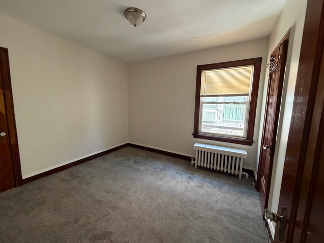 Building Photo - 1623 Oak Park Ave