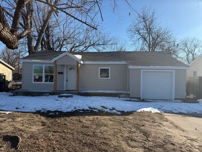 Photo - 6208 NW 34th St House