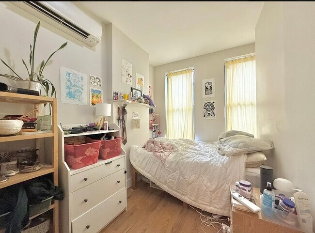 Foto del edificio - 506 Onderdonk Ave