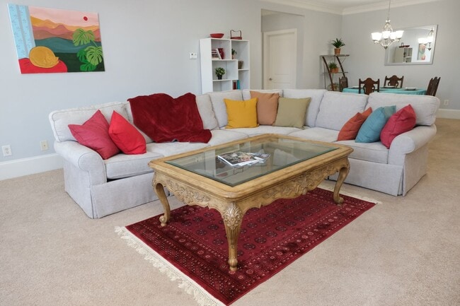 Building Photo - 2 bedroom/2.5 Bath, Furnished Short-Term R...