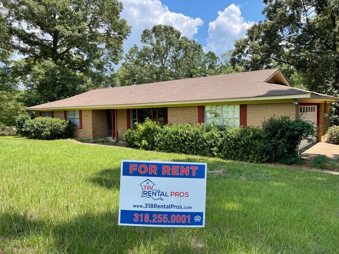 Primary Photo - Updated 3 Bed, 2 Bath Home in Grambling!