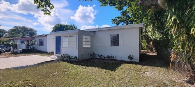 Building Photo - 741 NW 116th St