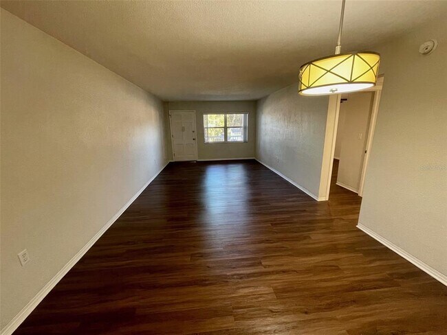 Foto del edificio - 5150 10th Ave N