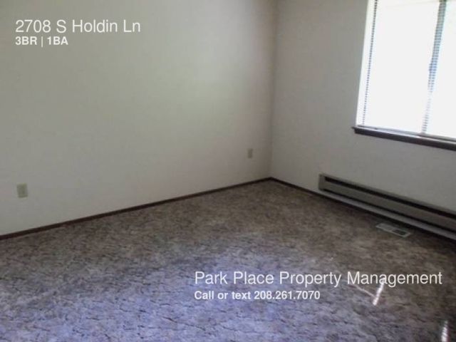 Building Photo - 2708 S Holden Ln
