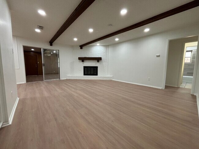 Foto del edificio - 4518 77th St