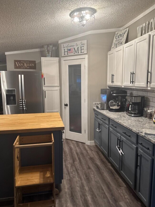 Building Photo - 5170 Silo Rd