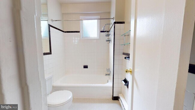 Foto del edificio - 2130 N St NW