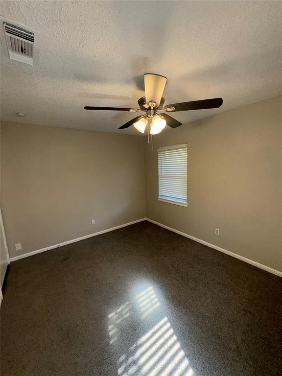 Building Photo - 723 Cherry Valley Dr