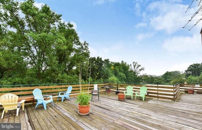 Building Photo - 4100 W St NW