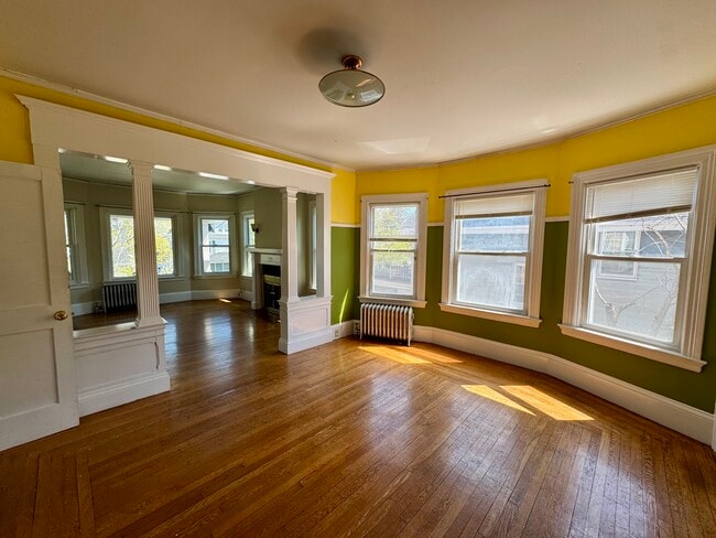 Building Photo - 86 Hilltop Ave