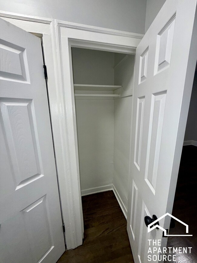 Building Photo - 5244.5 S Drexel Ave