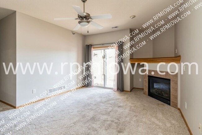 Building Photo - 1845 SW White Birch Cir