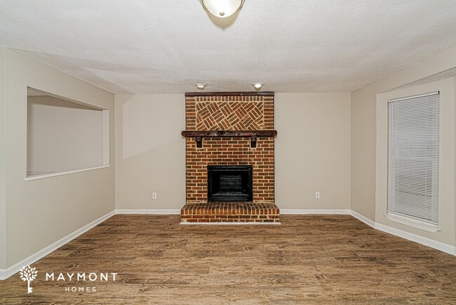 Building Photo - 5207 Broken Bow Ln