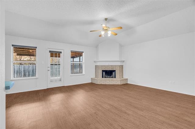 Foto del edificio - 8464 Ruthette Dr