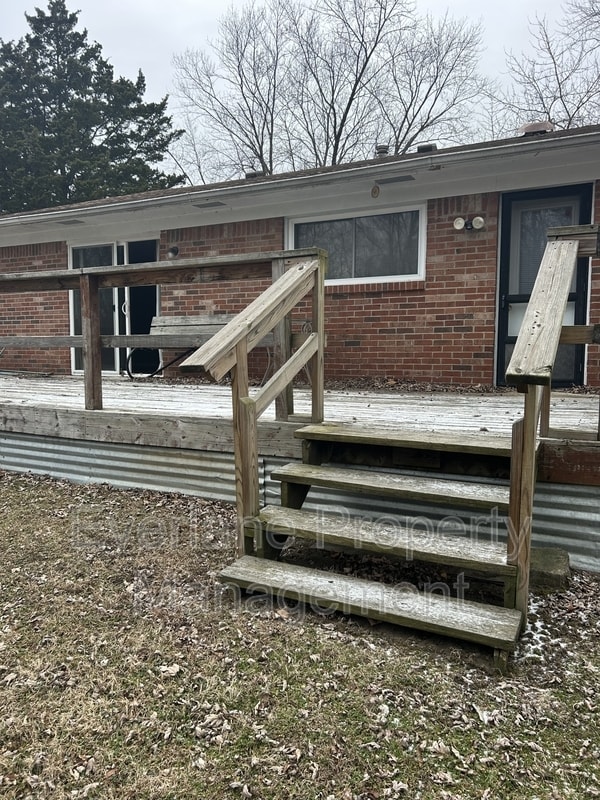 Foto del edificio - 10243 Bayton Ct