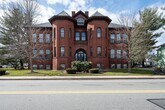 Primary Photo - 321 Plantation St