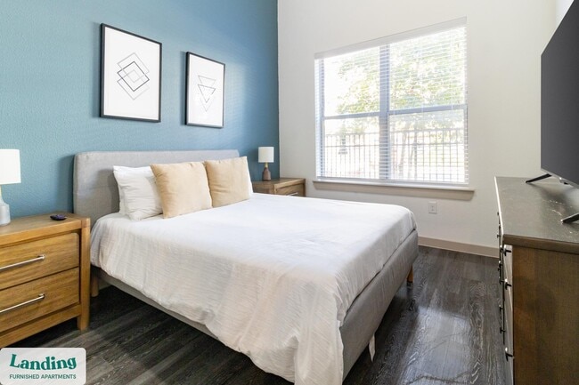 Building Photo - 7201 Henneman Way